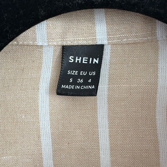 SHEIN Beige and White Striped Button-Down Shirt - Picture 4 of 5